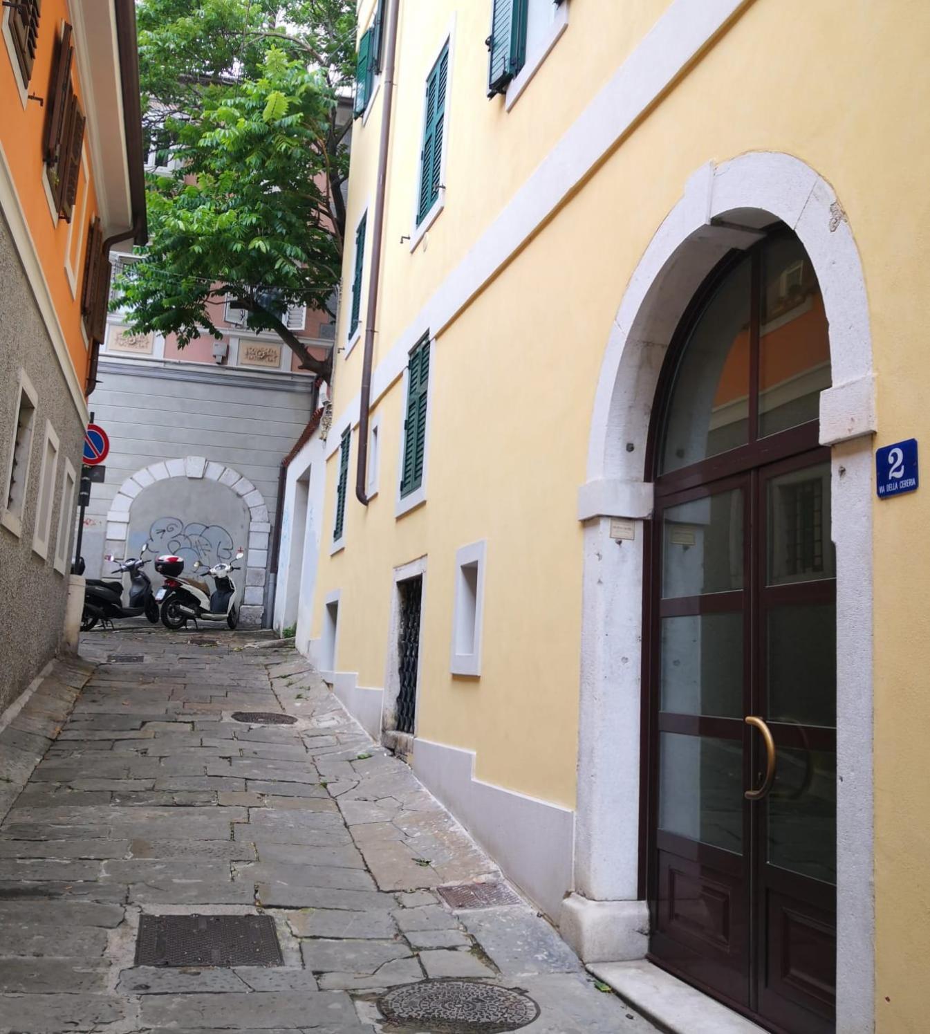 Antico Borgo Apartment Trieste Eksteriør bilde